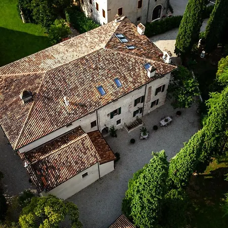 Nocleg ze śniadaniem Carrara La Spada