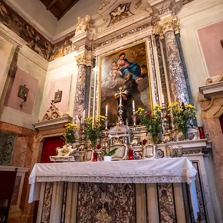 Nocleg ze śniadaniem Carrara La Spada