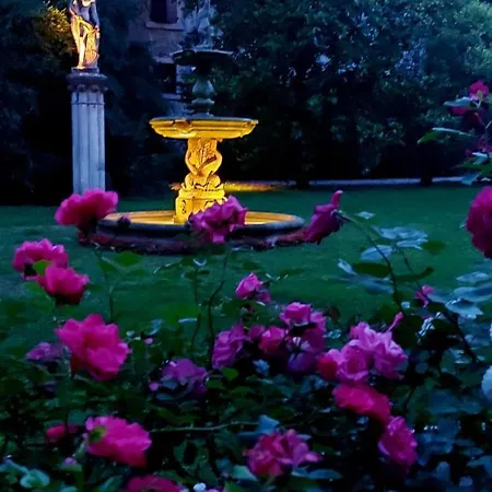 Bed & Breakfast Carrara La Spada